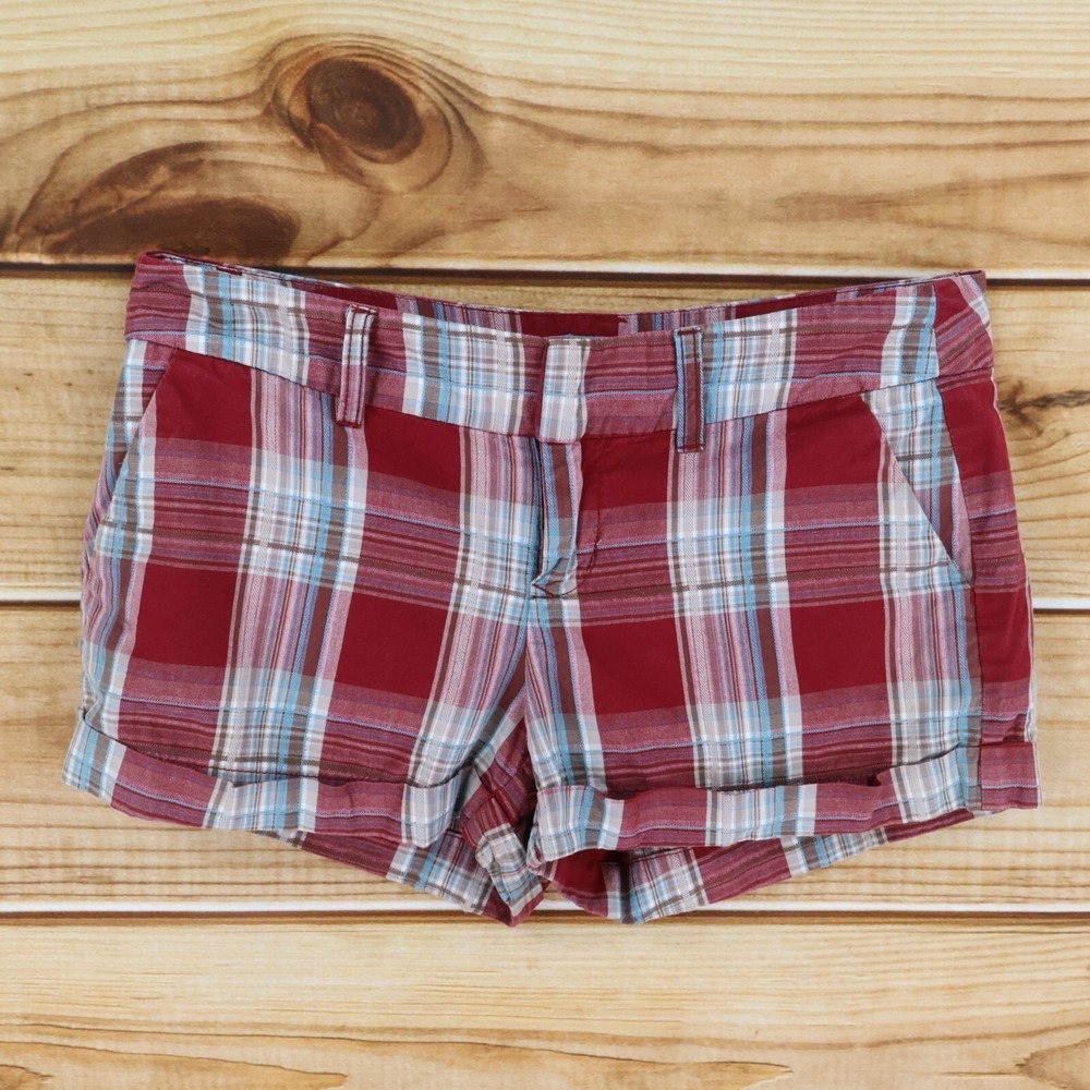 Maurices Shorts Womens Size 5/6 Red Plaid‎ 100% Cotton Cuffed Low Rise Pockets